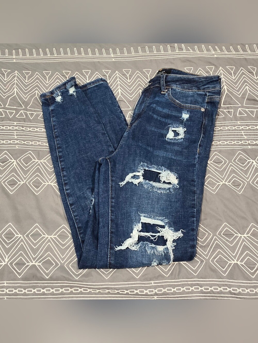 Judy Blue Distressed Patch Skinny Jeans Size 7/28